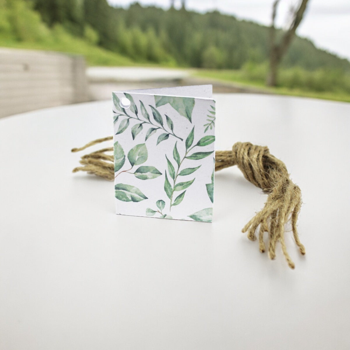 Easy Eco Pack of 10 Green Leaves Recycled Card Folded Gift Tags – All-Green