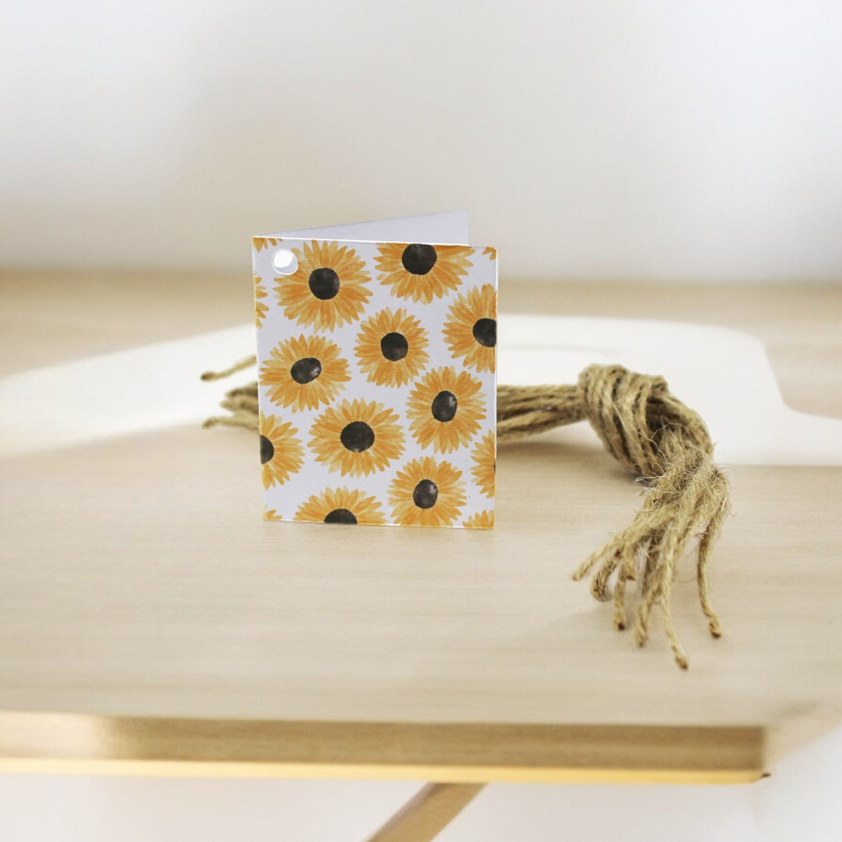 Easy Eco Sunflowers Recycled Card Folded Eco-Friendly Gift Tags Pack ...