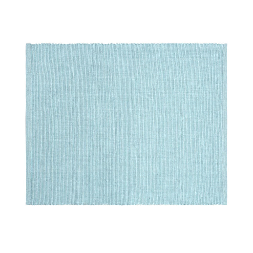  featuring a white polka dot pattern on the napkin. Made from cotton and recycled cotton.